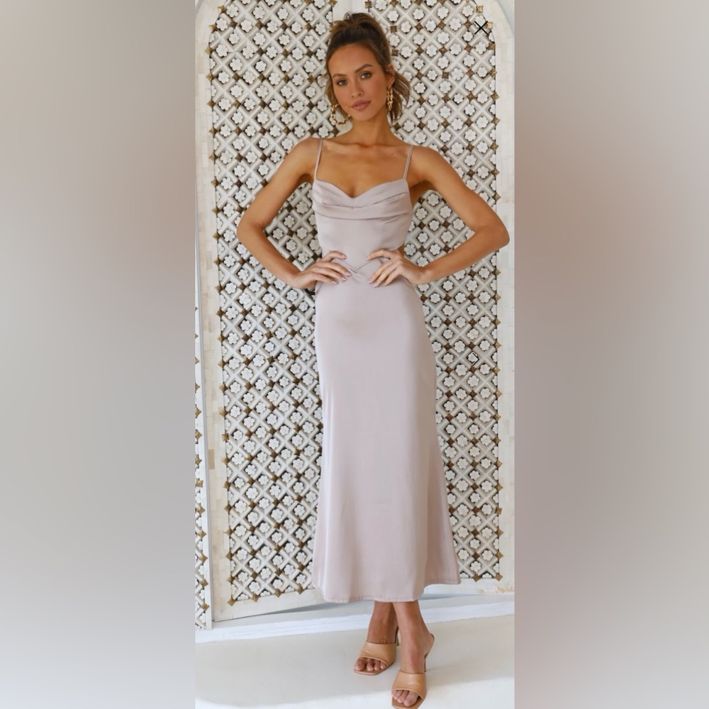 Hello Molly Soft  Maxi Dress